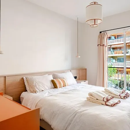 Modern & Designer - Absolutely Quiet *