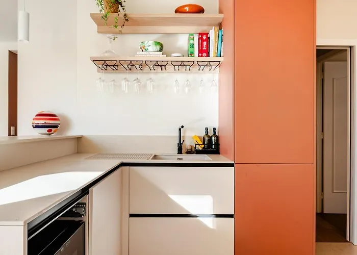 Modern & Designer - Absolutely Quiet * Nizza